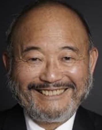 Clyde Kusatsu